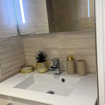 Apartment Jolie En Plein Centre De La Bocca Cannes